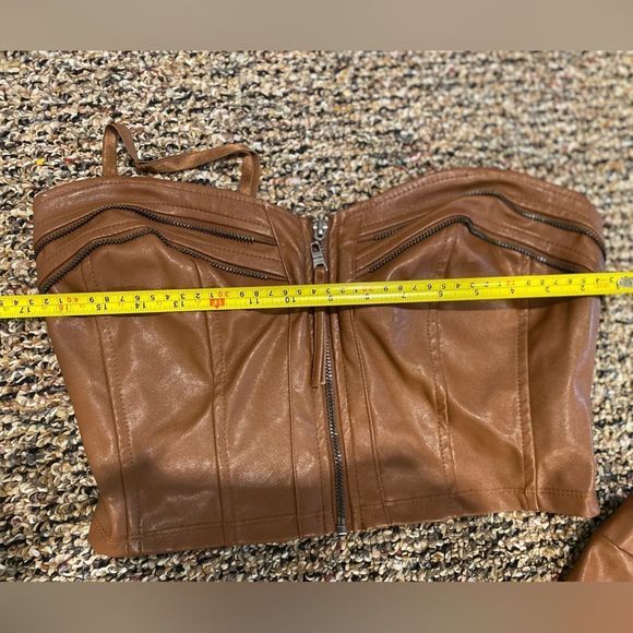 Brown Leather Skirt Set - Picture 5 of 8